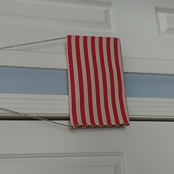 Mudo Accessories Portfolio Envelope Bag Clutch Crossbody Red and White Stripe - Picture 7 of 12